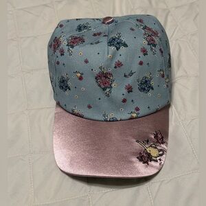 NWT Discontinued Disney Aladdin Hat